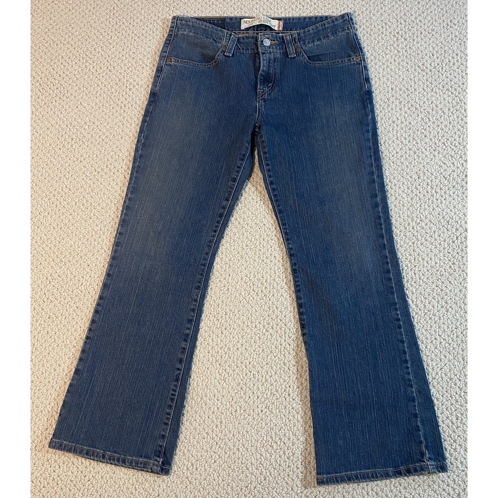 VTG Levis Woman's 525 Jeans Y2K Nouveau Boot Cut Darker Denim Size‎ 10M.  EUC